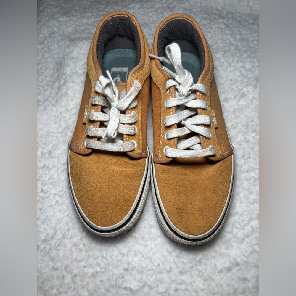 ✨USED✨ VANS Chukka Low Oak Buff Shoes